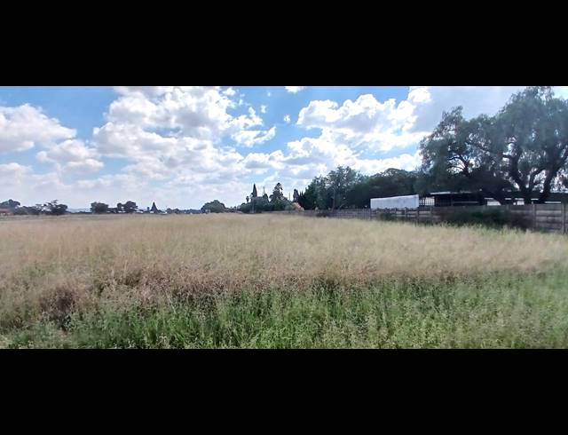 4,199M² VACANT LAND FOR SALE IN RIVERSDALE